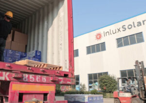 4-containers-of-Solar-Street-Lights-for-UNHCR-300x212.jpg